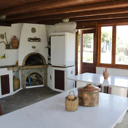 Apartment Helen's Minimal & Aliki (Paros)