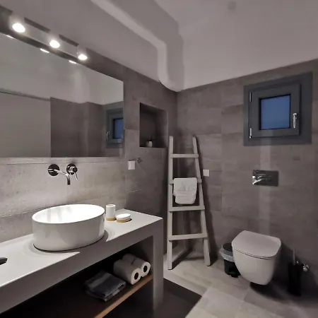 Helen's Minimal & Apartment