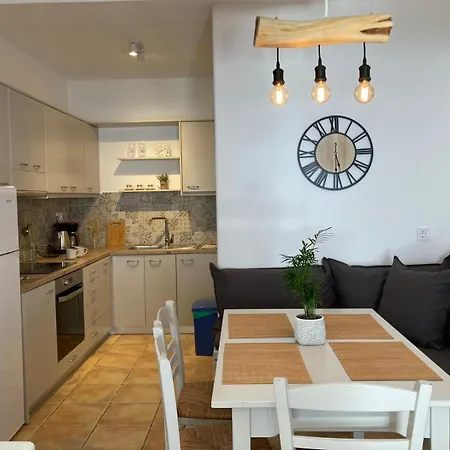 Helen's Minimal & Apartment *