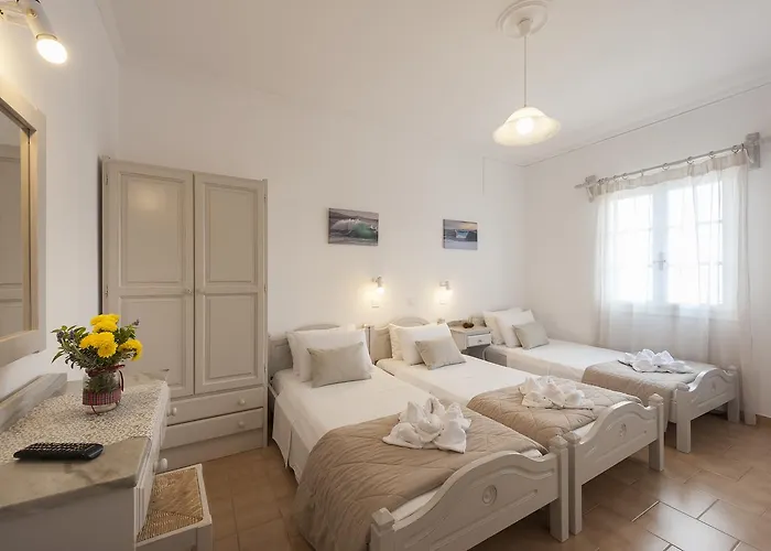 דירה Helen's Minimal & Alikí